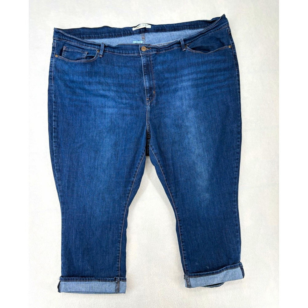 Levi Strauss Signature Gold Mid Rise Stretch Capri Jeans Blue Denim Medium 28